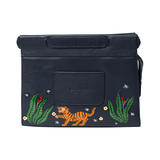 Min and Mon Collaboration Jungle